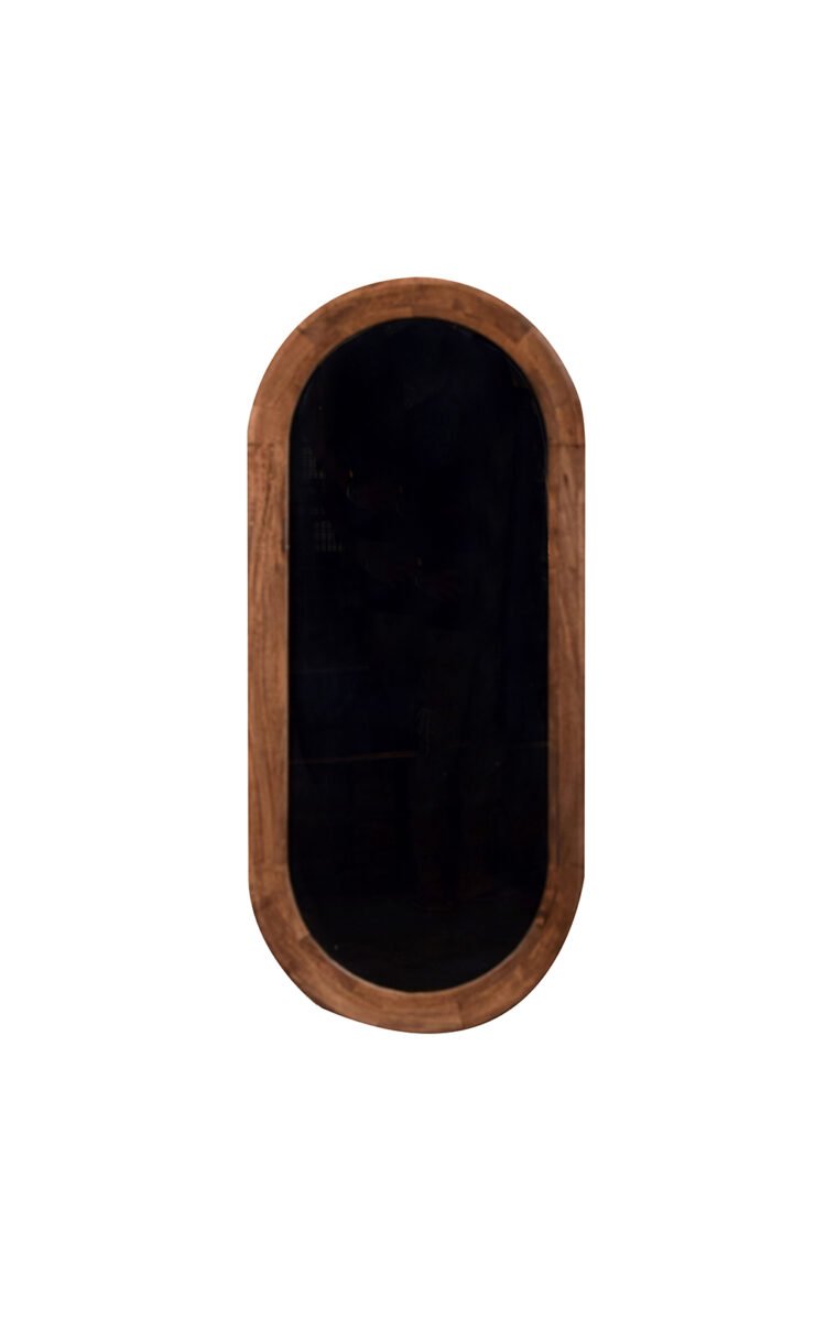 Villa 2 Hamilton Oval Mirror is made of Solid Mango Wood. The Finish is Weathered Vintage finish. The Mirror has mechanism to wall mount both Vertically and Horizontally.